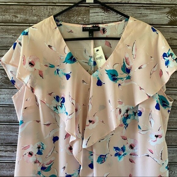 NWT Lane Bryant Women's Floral Print Blouse Size 16 - Picture 3 of 9